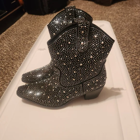 Studded Black Ankle Boots - Picture 3 of 8